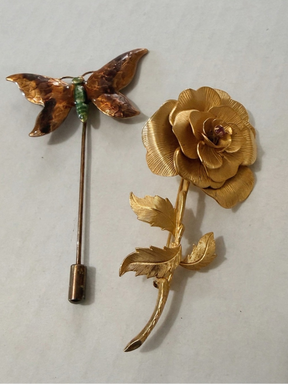 Large Gold Flower and Butterfly Stick Pin Bundle